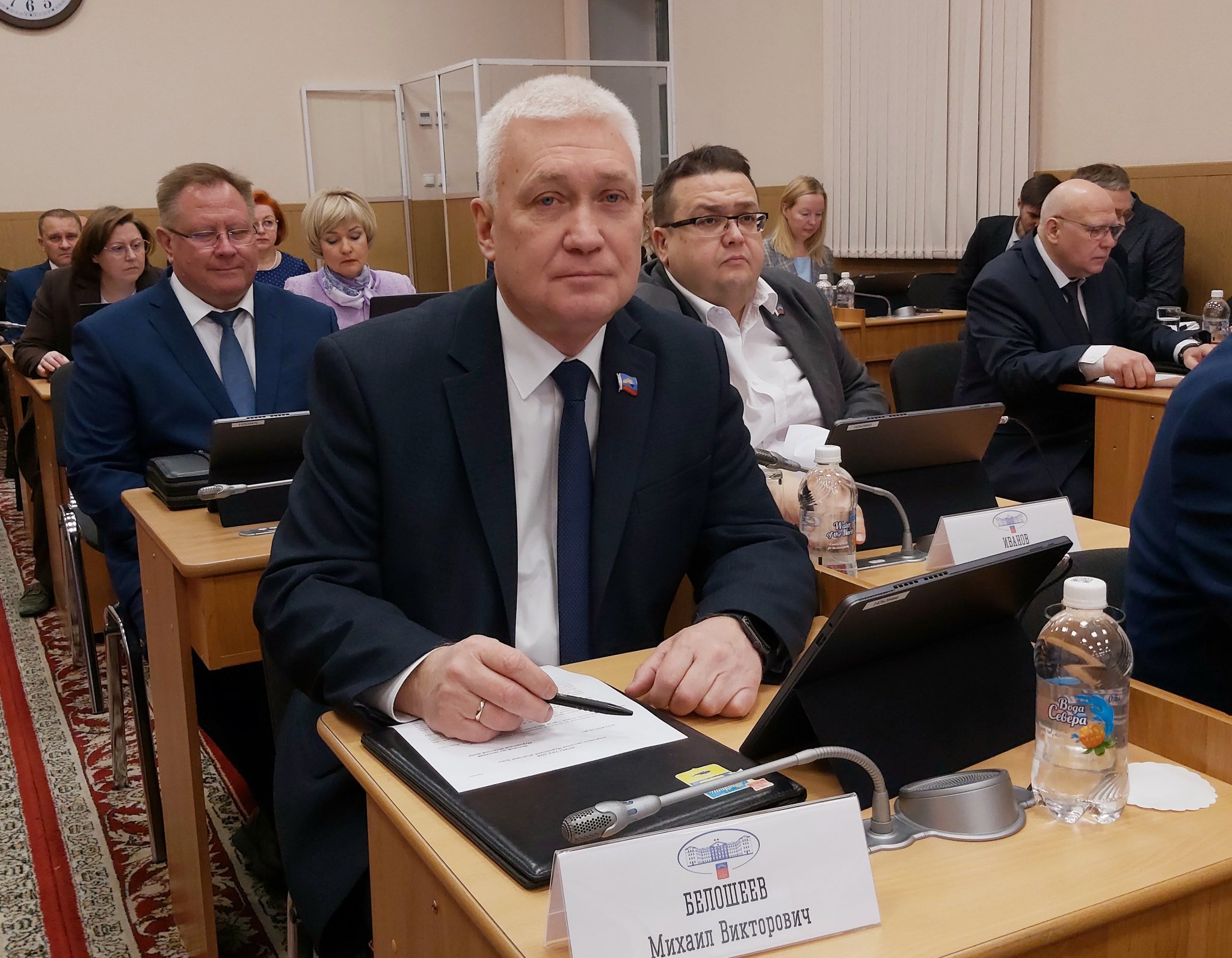 Уважаемые земляки, 10 декабря принял участие в работе 43 заседания Мурманской областной Думы