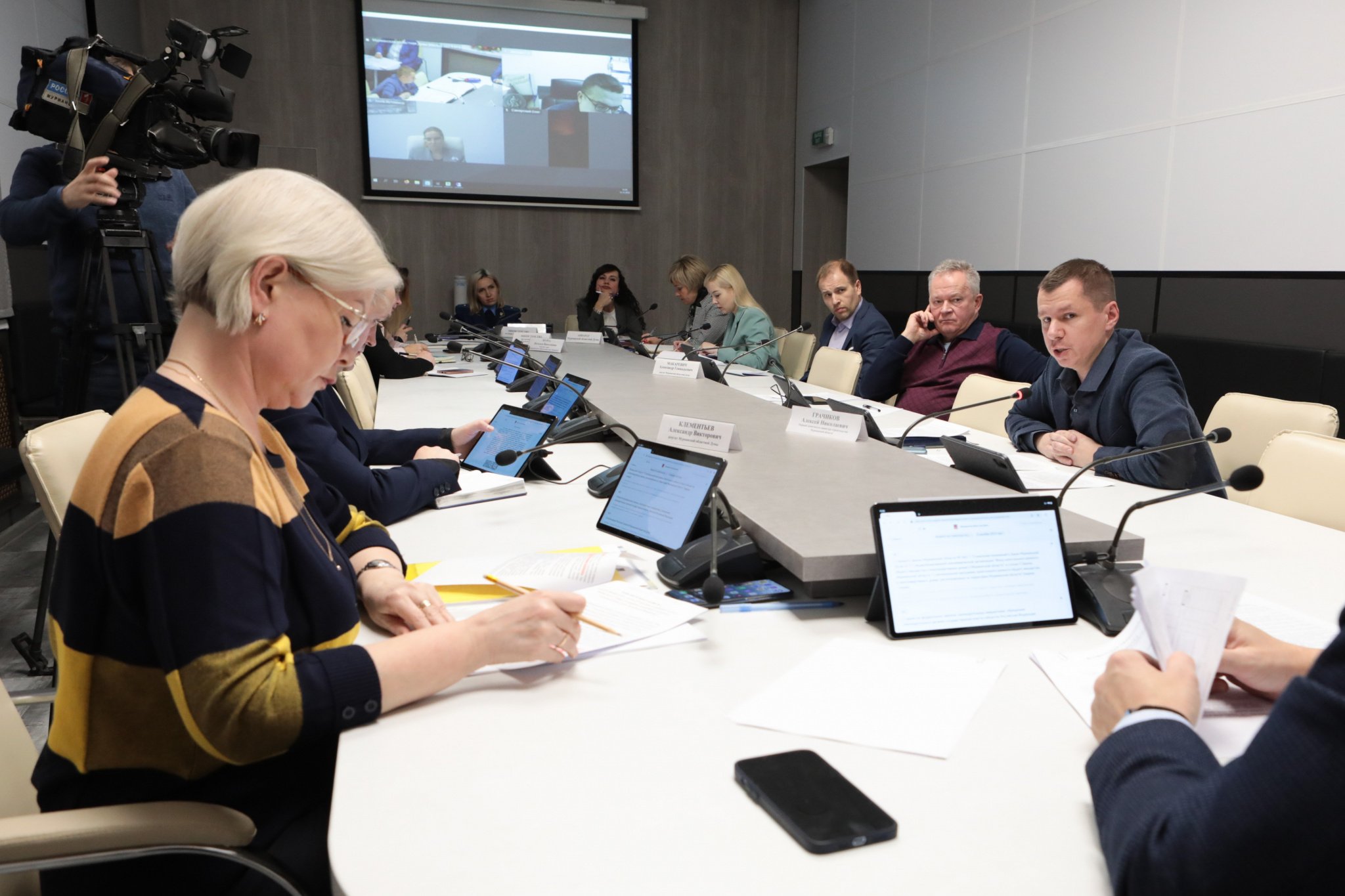 Состоялось очередное заседание комитета по строительству ...