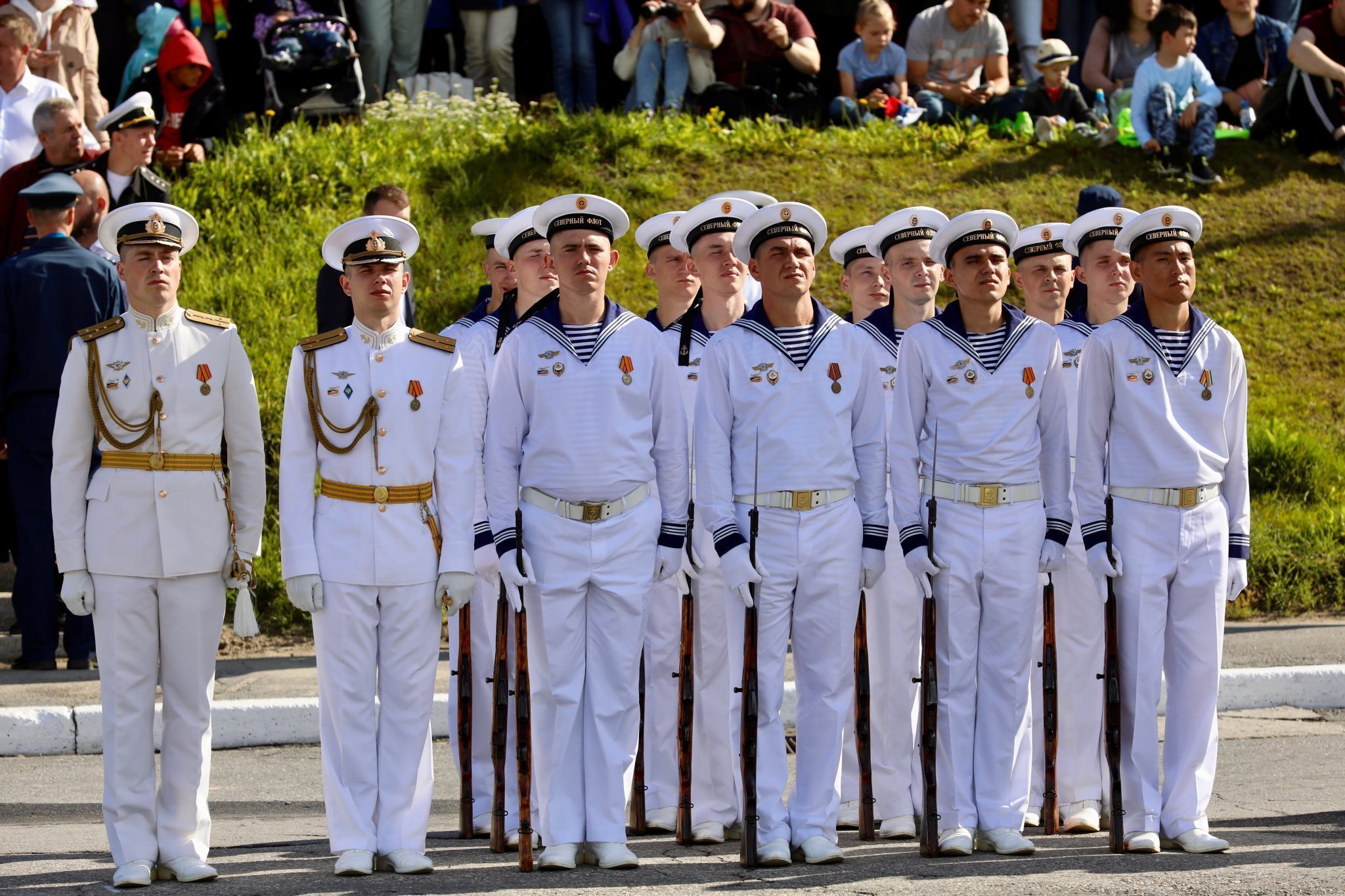 День вмф в мурманске. Парад ВМФ В Североморске 2022. Парад на день ВМФ В Североморске. Парад к Дню ВМФ В Североморске 2022. День военно морского флота Североморск.