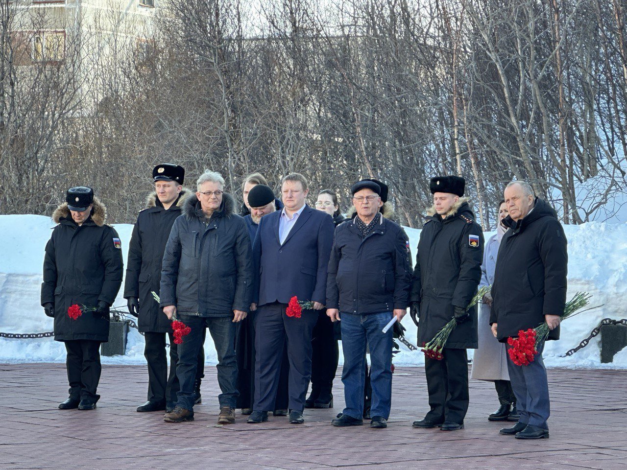 В Заозерске почтили память подводников АПЛ 