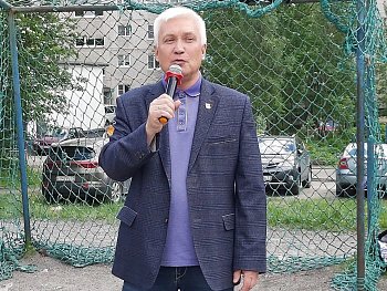 Уважаемые земляки, в городе Мурманске регулярно проводятся уникальные праздники двора