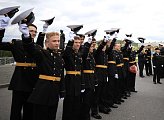 Председатель областной Думы Сергей Дубовой напутствовал выпускников «нахимовки»