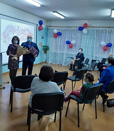 Александр Богович принял участие в юбилейной встрече участников Клуба замещающих семей «Надежда» в г. Оленегорске.