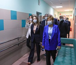 Выездное заседание комитета по социальной политике и делам семьи в Мурманском доме-интернате для престарелых и инвалидов 25 марта 2026 года