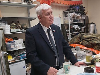 Уважаемые земляки, сегодня вместе с участником губернаторской кадровой программы "Герои Севера" Григорием Александровичем Низовцом встретились с участниками некоммерческой организации "Золотые Руки Ангела"