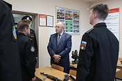 Сергей Дубовой посетил военный учебный центр Мурманского Арктического университета