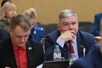 Депутат Мурманской областной Думы Александр Клементьев выступил с критикой уровня индексации учебных расходов
