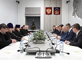 В Мурманской областной Думе прошли восьмые Рождественские парламентские встречи