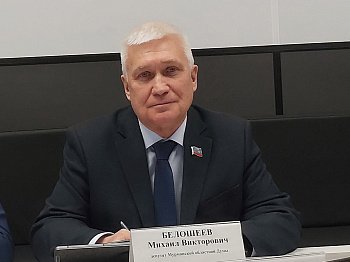 Уважаемые земляки, 16 апреля принял участие в заседаниях профильных комитетов Мурманской областной Думы по бюджету, финансам, налогам и экономике; по законодательству государственному строительству и местному самоуправлению