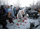 Памятный митинг состоялся у монумента бойцам оленетранспортных батальонов  в Мурманске