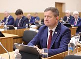 В региональном парламенте прошло завершающее этот год заседание областной Думы