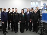 Сергей Дубовой осмотрел новые учебные пространства в "средней мореходке"