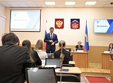 Евгений Никора: «Посещение парламента вызывает искренний интерес у школьников»