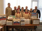 В преддверии Дня защитника Отечества Александр Богович принял участие в благотворительных акциях.  