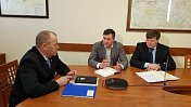 Председатель областной Думы Сергей Дубовой находится с рабочей поездкой в Печенгском районе