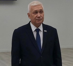 Уважаемые земляки, 15 мая вместе с депутатом Мурманской областной Думы Романом Сергеевичем Пономаревым провели встречу с коллективом Мурманского медицинского колледжа