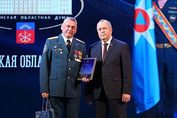В Мурманске чествуют спасателей
