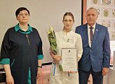 Региональные парламентарии поздравляют медицинских работников региона  с профессиональным праздником