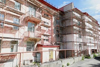 В Мурманской области активно идет капитальный ремонт многоквартирных жилых домов