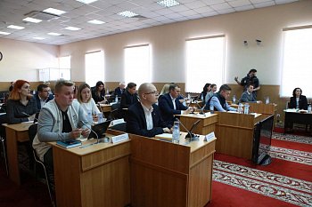 В региональном парламенте прошло первое заседание Общественной молодежной палаты (Молодежного парламента) при Мурманской областной Думе