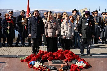 Когда марш говорит громче слов  