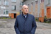 Спикер регионального парламента Сергей Дубовой оценил ход работ на стройплощадках Мончегорска