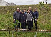 Уважаемые земляки, 12 сентября вместе с неравнодушными мурманчанами разных возрастов традиционно принял участие в общегородской акции "Зеленый рекорд"