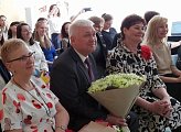 Уважаемые воспитатели, сотрудники дошкольных образовательных организаций, сердечно поздравляю вас с профессиональным праздником! 
