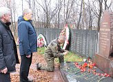7 октября в Долине Славы Председатель Думы Сергей Дубовой принял участие в церемонии захоронения останков советских воинов, погибших в годы Великой Отечественной войны
