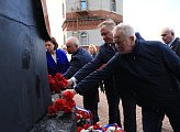 В Мурманской области почтили память экипажа атомного подводного ракетного крейсера "Курск" 