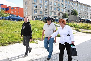 Глава регионального парламента Сергей Дубовой совершил рабочую поездку в Гаджиево