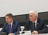 Уважаемые земляки, 10 февраля принял участие в очередном заседании профильного комитета Мурманской областной Думы по законодательству, государственному строительству и местному самоуправлению
