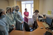 Ученики медицинского класса из Гаджиево познакомились с работой Мурманской областной детской клинической больницы