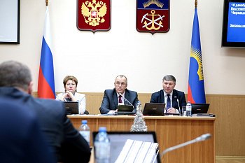 Владимир Мищенко принял участие в 36-ом заседании областной Думы