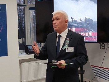 Уважаемые земляки, авторский проект "Историческая гостиная" продолжает деятельность. Сегодня провел очередное заседание в Штабе общественной поддержки "Единой России"