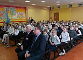 9 марта в средней школе № 49 города Мурманска принял участие в торжественном открытии "Парты Героя"