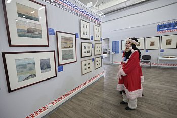 В Мурманском областном краеведческом музее открылась выставка, посвященная культуре и быту коренных народов Севера