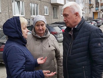 Уважаемые земляки, 7 мая вместе с руководителем и специалистами Управления Первомайского административного округа провели очередную встречу с жителями микрорайона
