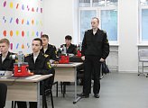 Сергей Дубовой осмотрел новые учебные пространства в "средней мореходке"