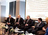 Проект федерального закона, касающийся регулирования торговой деятельности, обсудили на "круглом столе" в Мурманске