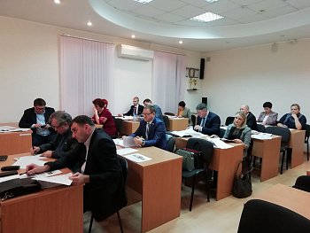 Владимир Мищенко принял участие в заседании Совета депутатов ЗАТО Александровск
