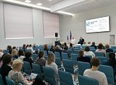 Уважаемые земляки, 15 мая вместе с депутатом Мурманской областной Думы Романом Сергеевичем Пономаревым провели встречу с коллективом Мурманского медицинского колледжа