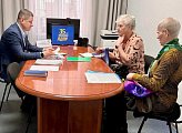 Когда людям приходится ждать талон к врачу по два месяца