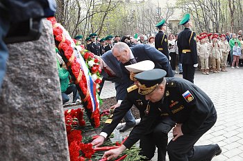 В Заполярье чествуют пограничников