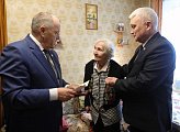 Сергей Дубовой вручил памятную медаль к 80-летию Победы  ветерану Великой Отечественной войны Антонине Ивановне Баранцевой