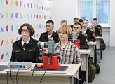 Сергей Дубовой осмотрел новые учебные пространства в "средней мореходке"