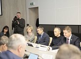 Состоялось заседание комитета по законодательству, государственному строительству и местному самоуправлению под председательством Владимира Мищенко