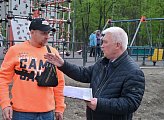 Уважаемые земляки, 4 июня вместе с специалистами Управления Первомайского административного округа провели встречу с жителями микрорайона дома № 17 по проезду Ледокольному