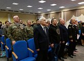 Уважаемые земляки, в Мурманской области и городе Мурманске особое внимание уделяется организации патриотического воспитания молодежи. Во многих образовательных организациях созданы кадетские классы, военно-патриотические клубы