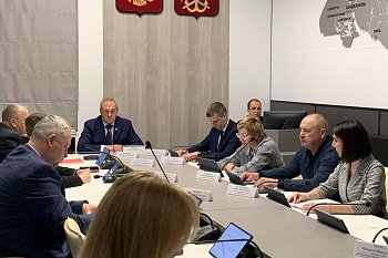 Состоялось заседание комитета по образованию и науке под председательством Алексея Гилярова